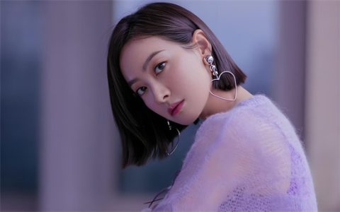 红的发紫是什么梗 - 文章缩略图